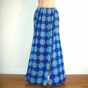 Chiffon Skirt Blue Geometrical Print 2 slits Sz S